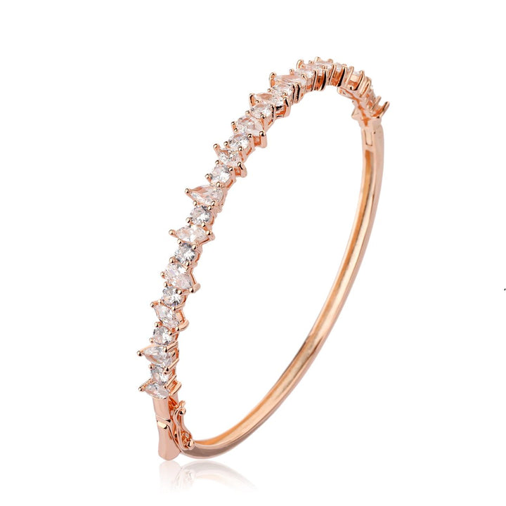 Rose gold Bangle | צמיד קשיח משובץ לאישה